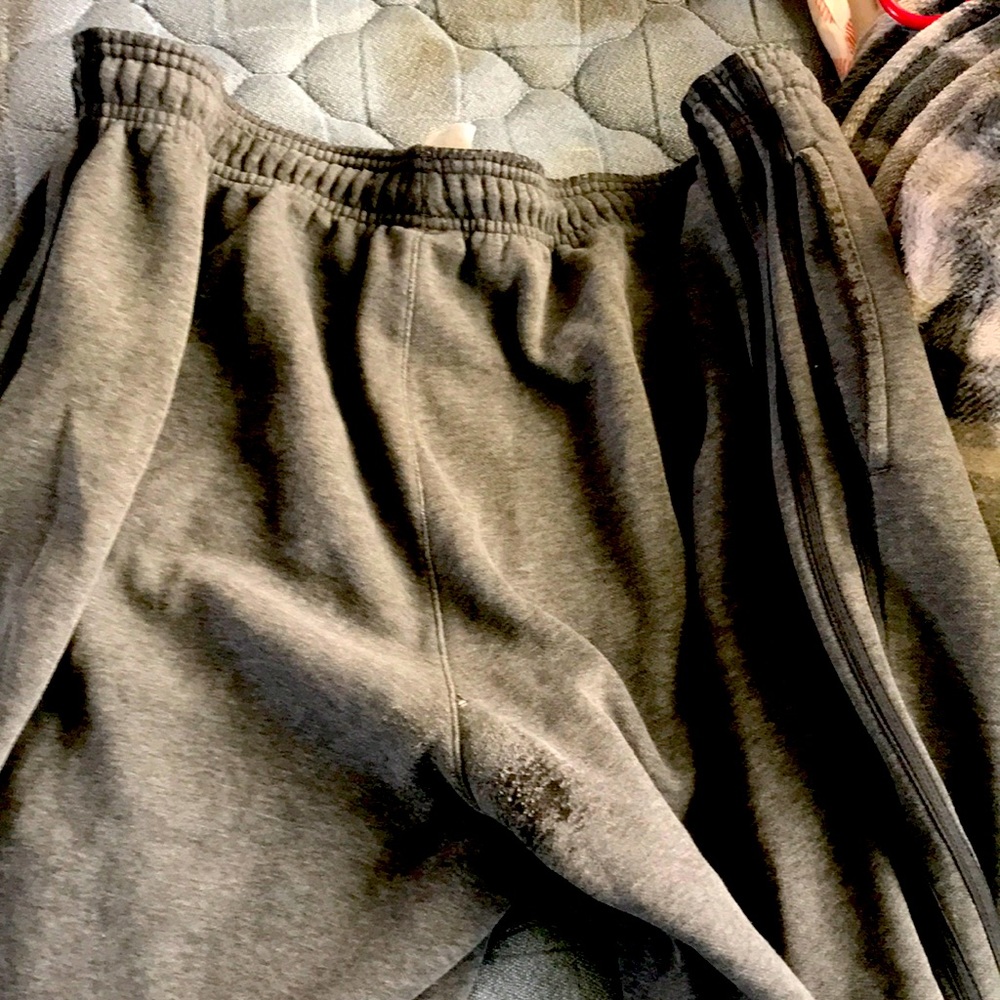 I got it from my uncle it’s been wore a lot just wanting to get rid of it